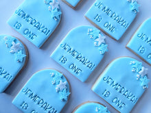 Load image into Gallery viewer, Two-Three lines Personalised Quirky Font