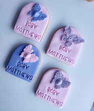 Load image into Gallery viewer, Two-Three lines Personalised Quirky Font