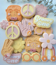 Load image into Gallery viewer, Groovy Set