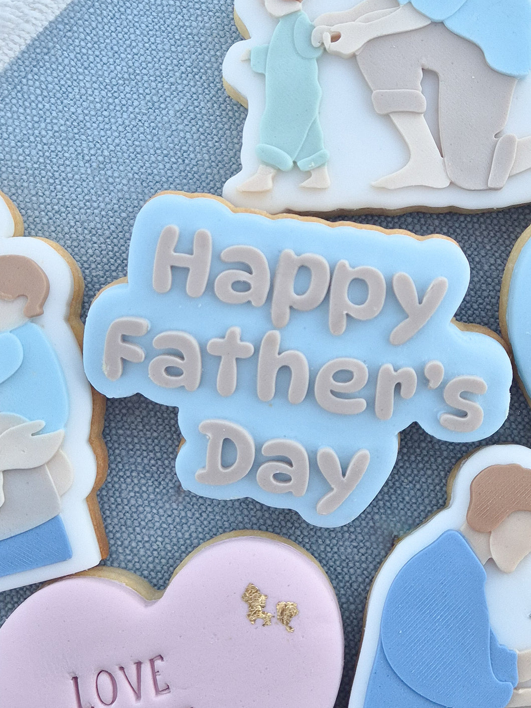 Happy Fathers Day Bubble Word