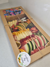 Load image into Gallery viewer, Extra Large Fresh fruit &amp; lolly box
