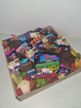 Load image into Gallery viewer, Small Dessert Box (Kid Friendly)
